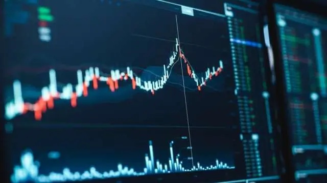 為何費半指數成為科技股投資的“金鑰匙”？揭秘背後的投資關鍵與機會！